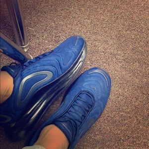 air max 720s
